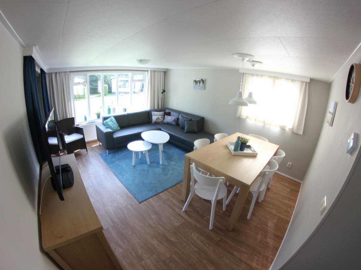 Detached Chalet With A Dishwasher At 21 Km. From Leeuwarden Villa Suameer Eksteriør bilde